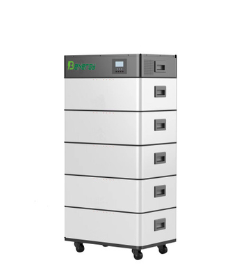 Baterias de lítio solares todas do poder do armazenamento de UPS em uma central elétrica de carregamento do agregado familiar do suporte de 48V 500Ah 25Kwh